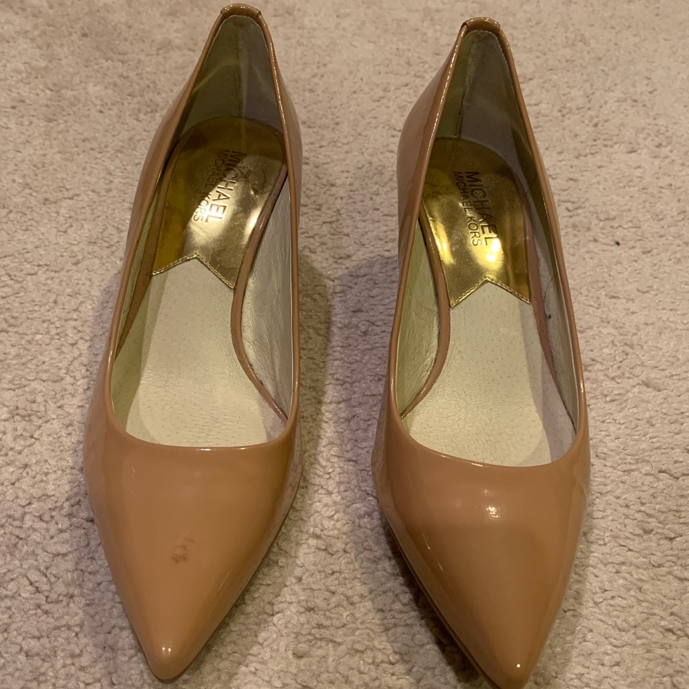 Patent Nude Michael Kors Pumps